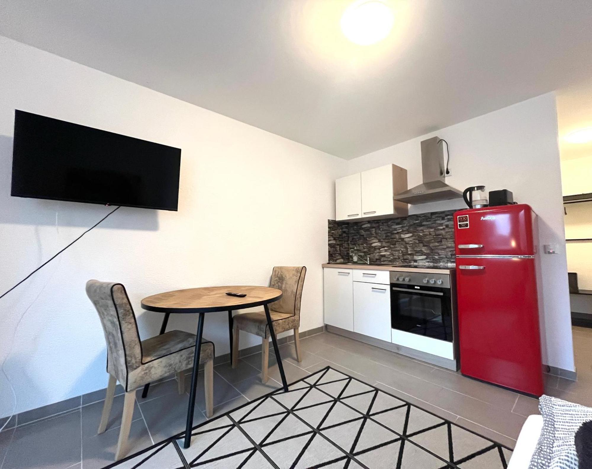 Simplex Apartments Am Europaplatz คาร์ลสรูเฮอ ห้อง รูปภาพ
