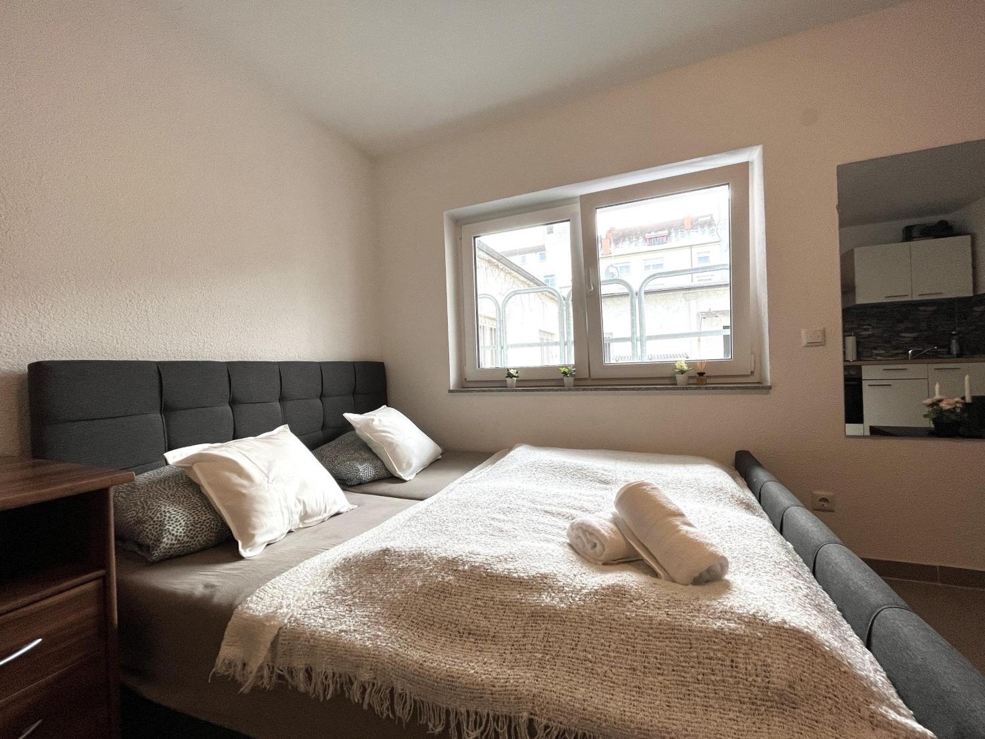 Simplex Apartments Am Europaplatz คาร์ลสรูเฮอ ห้อง รูปภาพ